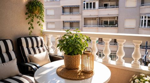 Foto 2 de Apartamento en venta en Avenida Habaneras - Curva de Palangre, Torrevieja