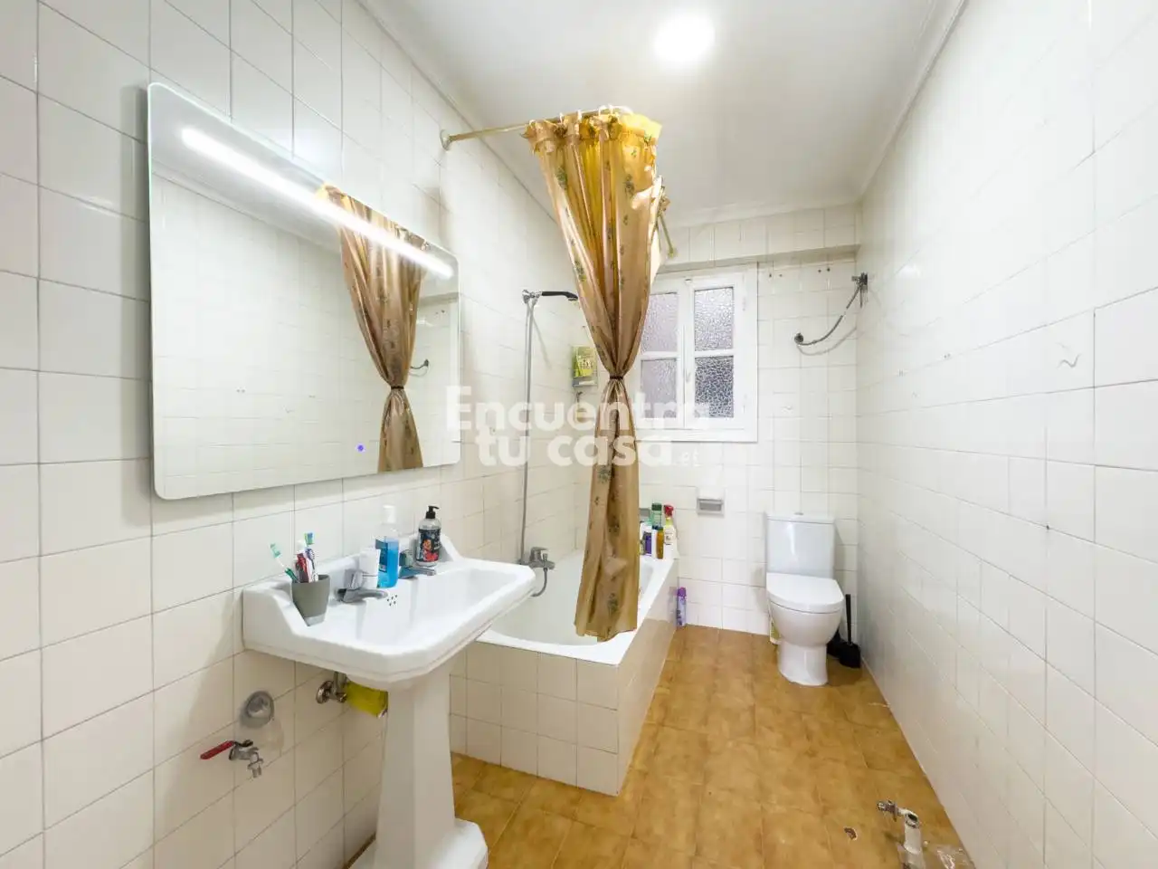 Piso en venta en Calle José Egino, Centro - Mendibil - Santiago