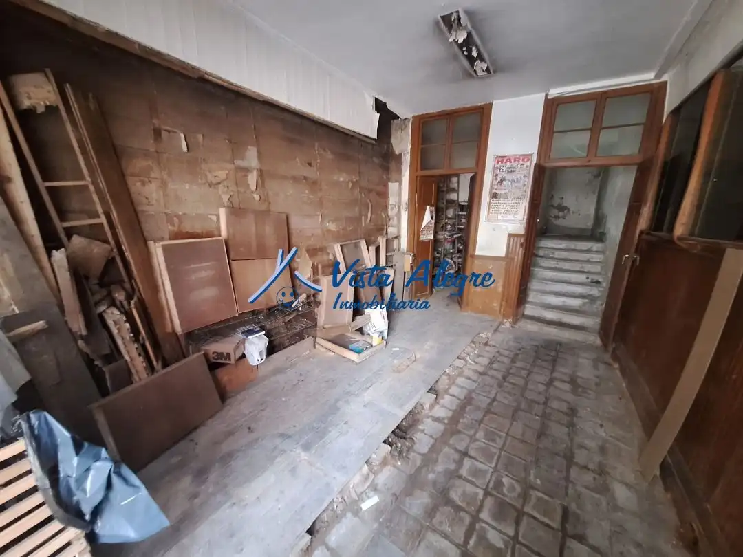 Buildings for sale in Haro