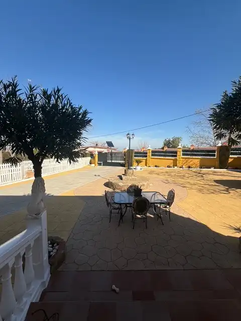 Xalet amb terrassa en venda a Mancha Real, imagen 2