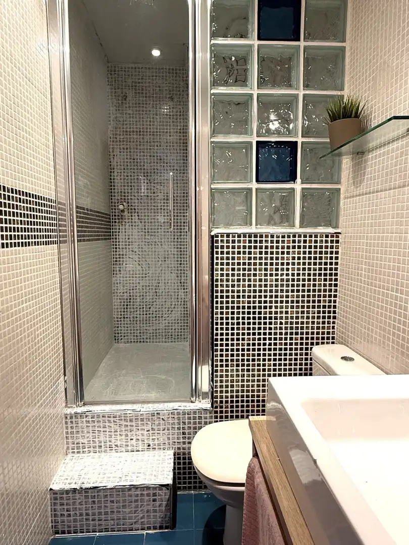 Baño de Piso en venta en Sant Boi de Llobregat con Aire acondicionado, Calefacción y Parquet