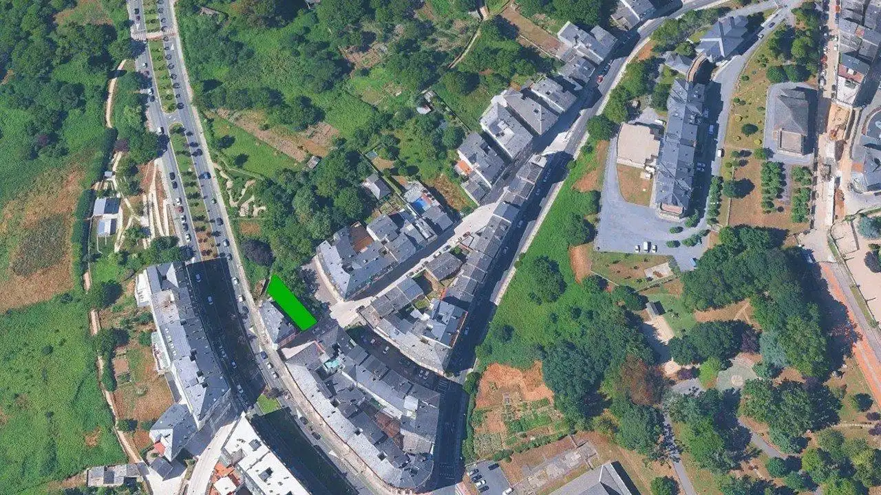 Vista exterior de Residencial en venda en Lugo Capital