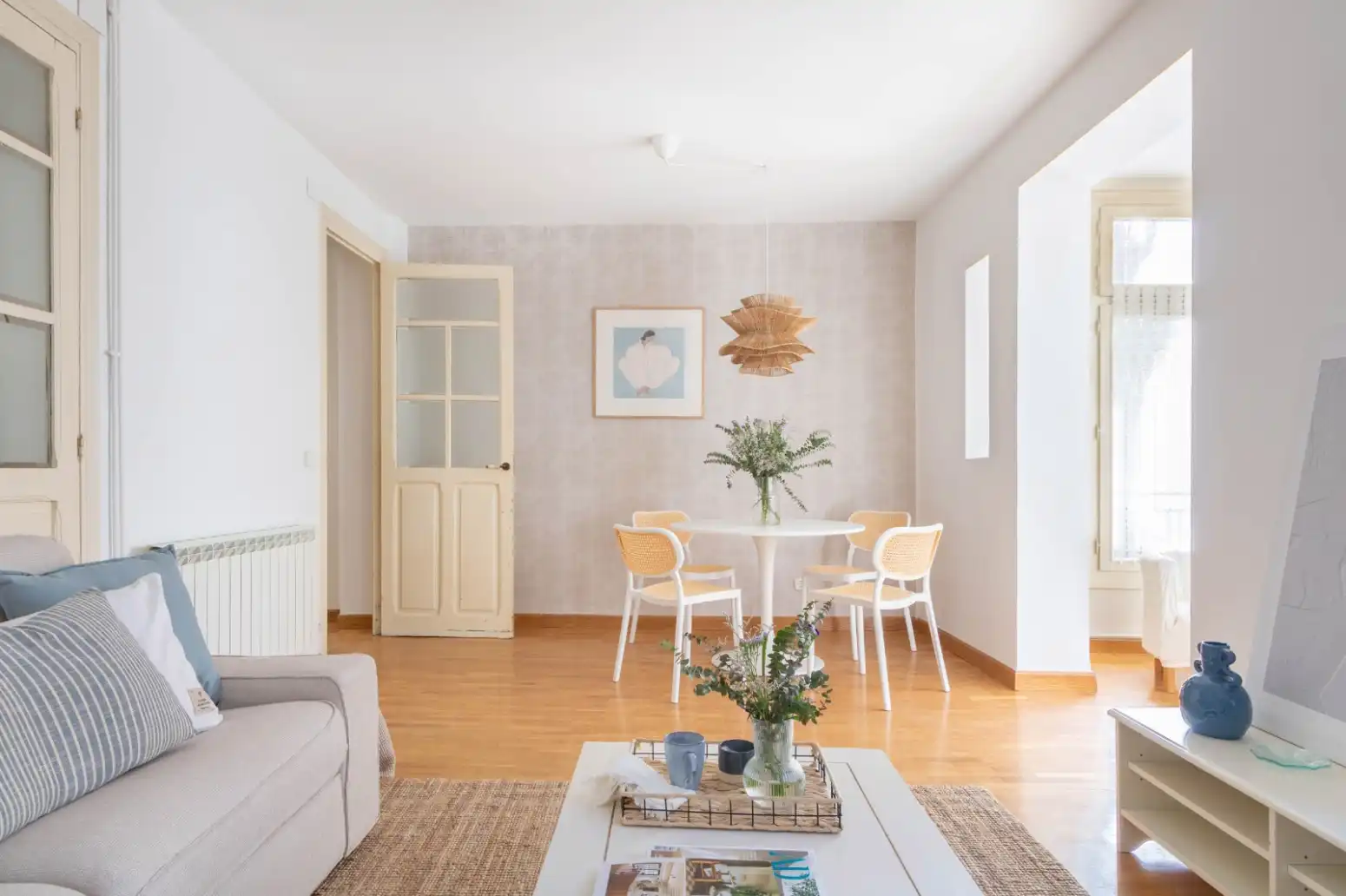 Sala de estar de Piso en venta en  Logroño con Calefacción y Parquet