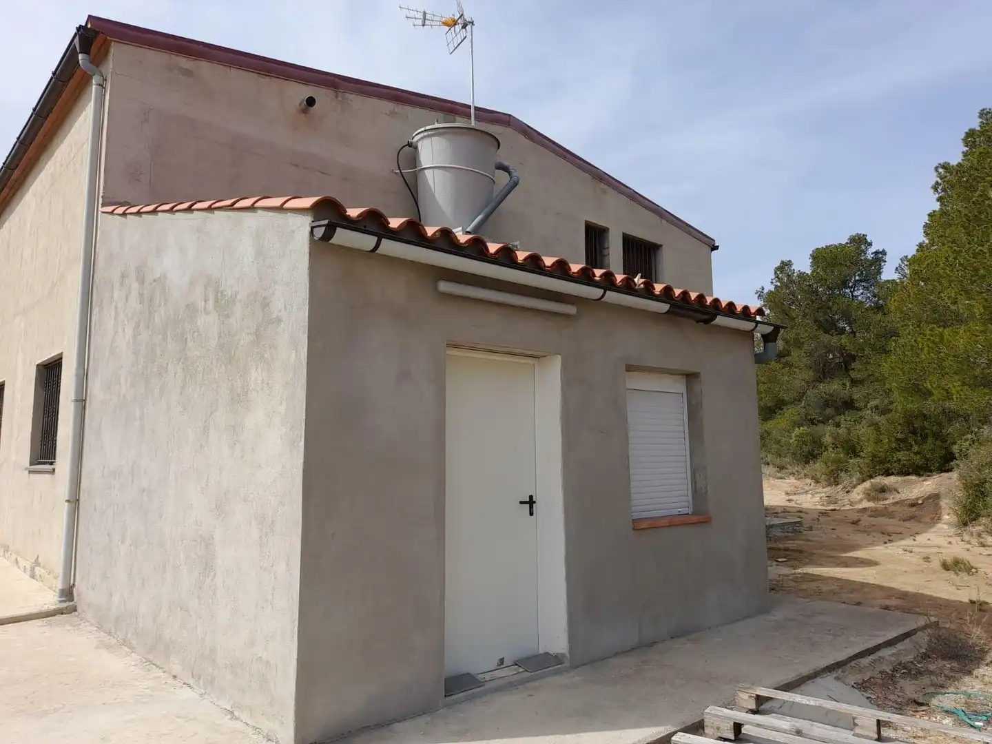 Vista exterior de Casa o chalet en venta en Batea con Trastero y Amueblado