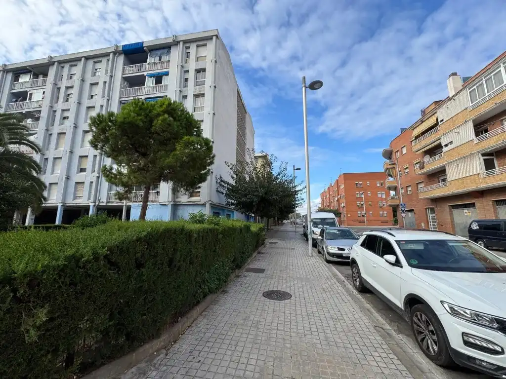 Flat for sale in Carrer Riu Llobregat, imagen 3