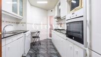 Cuina de Pis en venda en  Barcelona Capital amb Aire condicionat, Calefacció i Terrassa