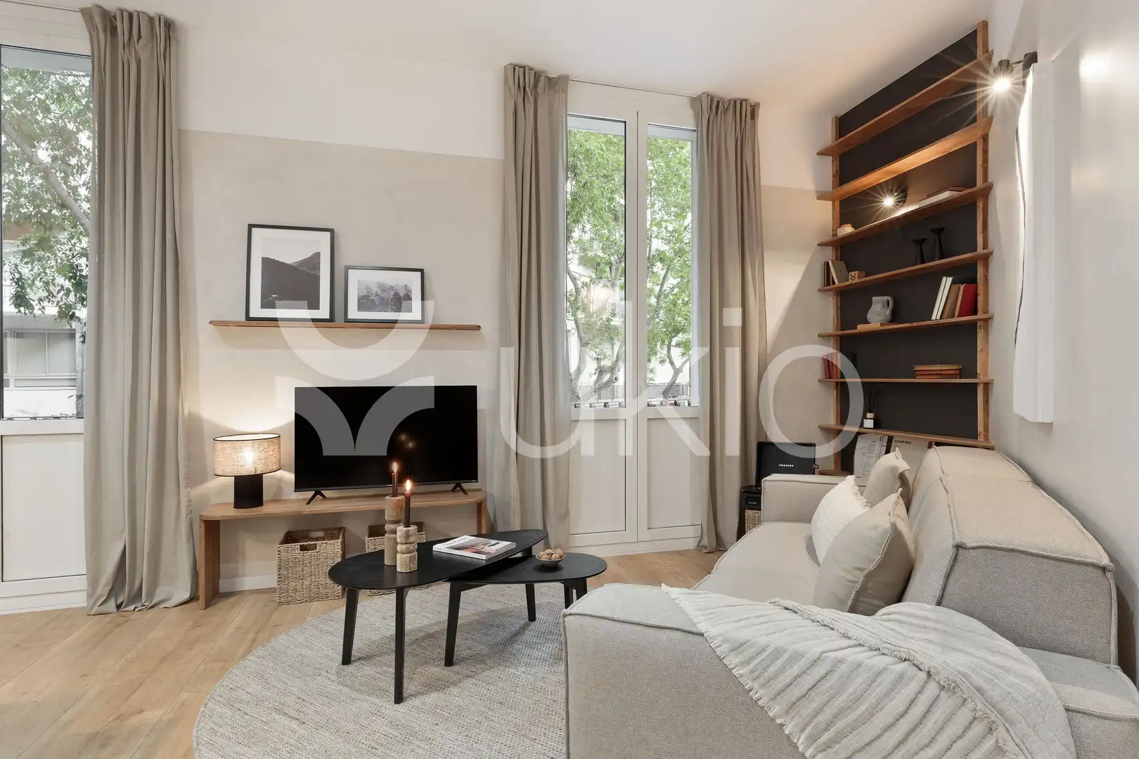 Sala de estar de Apartamento de alquiler en Barcelona con Aire acondicionado, Calefacción y Amueblado