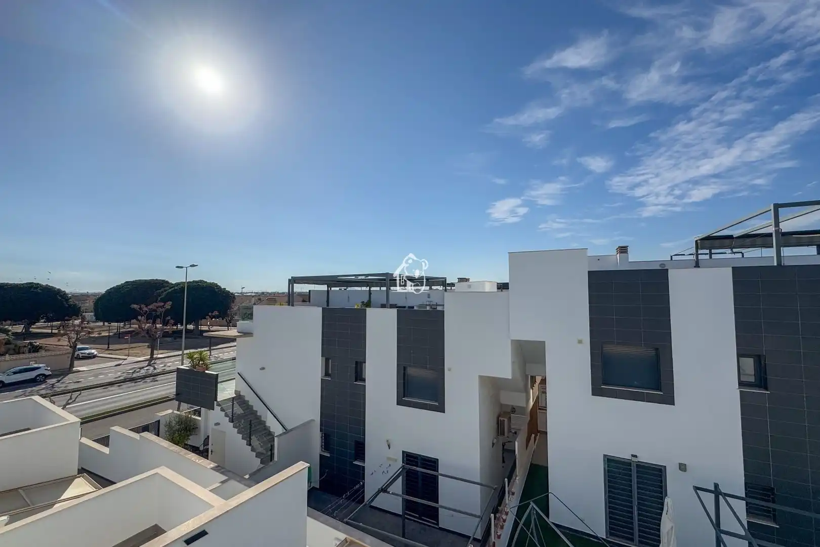 Vista exterior de Casa adosada de alquiler en Pilar de la Horadada con Aire acondicionado, Jardín privado y Terraza