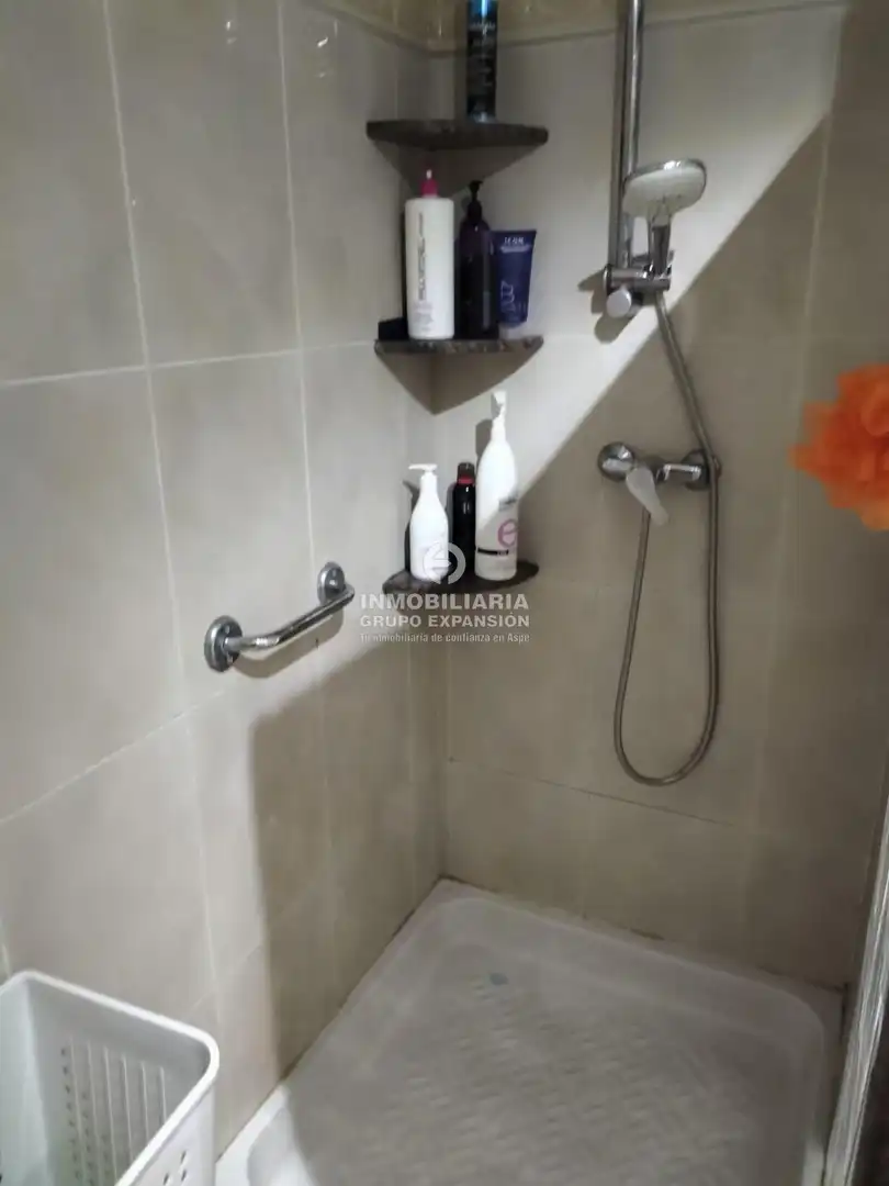 Bathroom of Duplexes for sale in Villena  with Air Conditioner, Terrace and Storage room