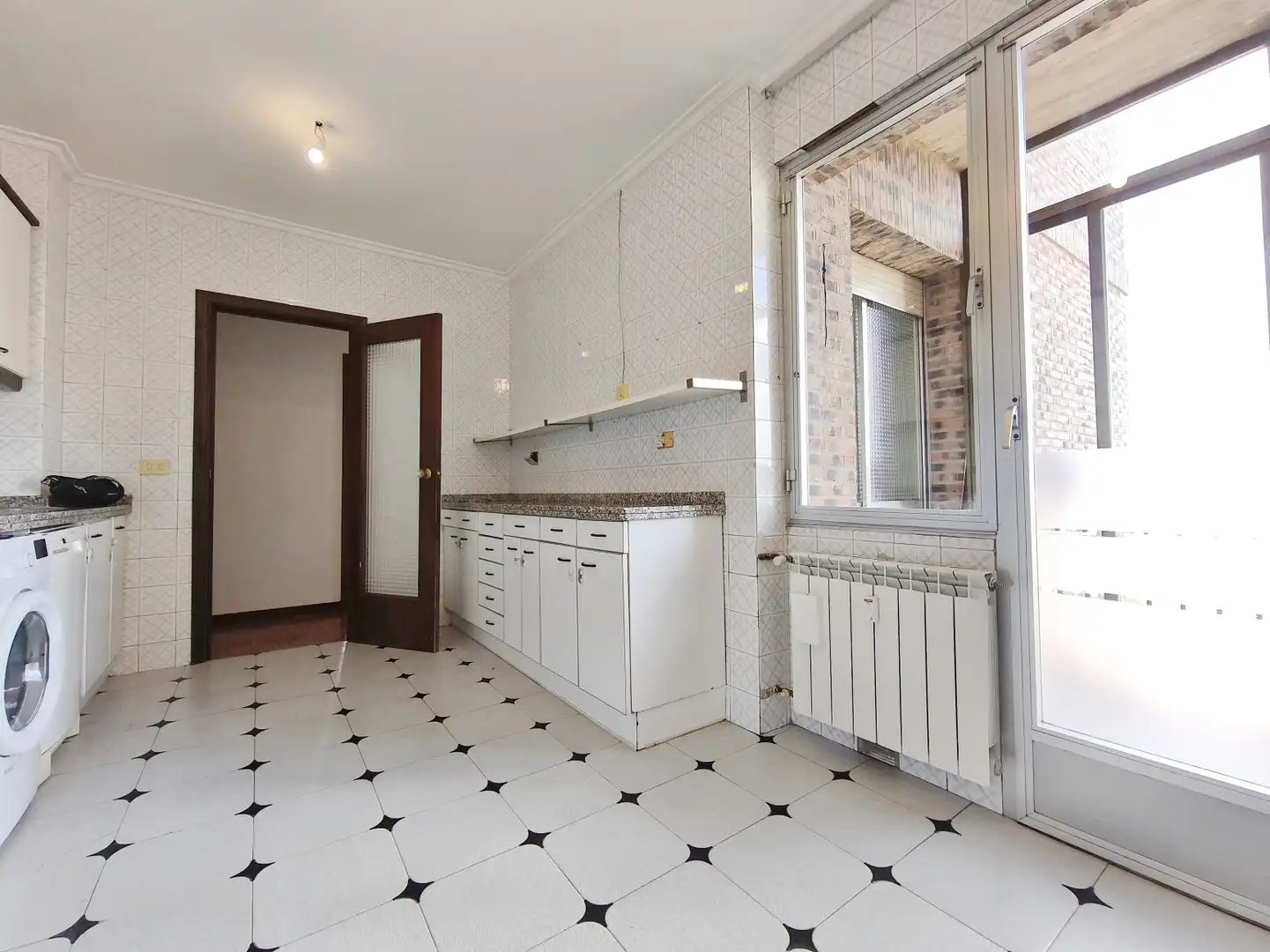 Cocina de Piso en venta en  Logroño con Calefacción, Terraza y Balcón