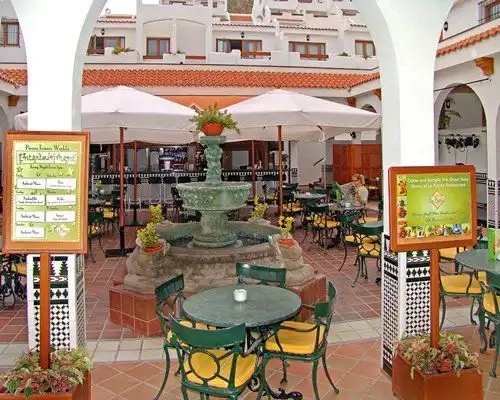Study for sale in Arona  with Air Conditioner, Terrace and Furnished
