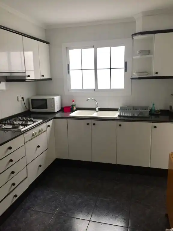 Cocina de Piso de alquiler en Valencia con Aire acondicionado, Calefacción y Trastero