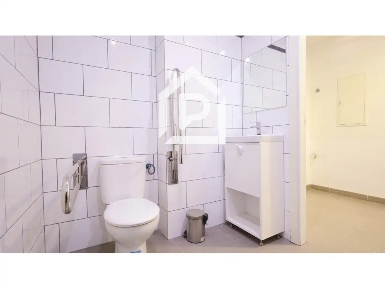 Local comercial en venda a Eugeni d´Ors, imagen 4