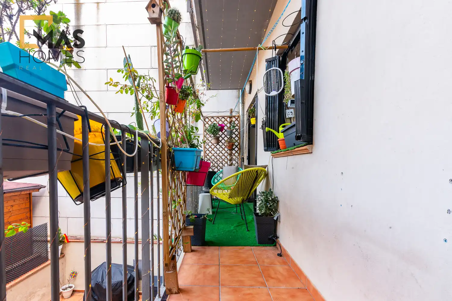 Terrasse von Erdgeschoss zum Verkauf in Martorell mit Balkon