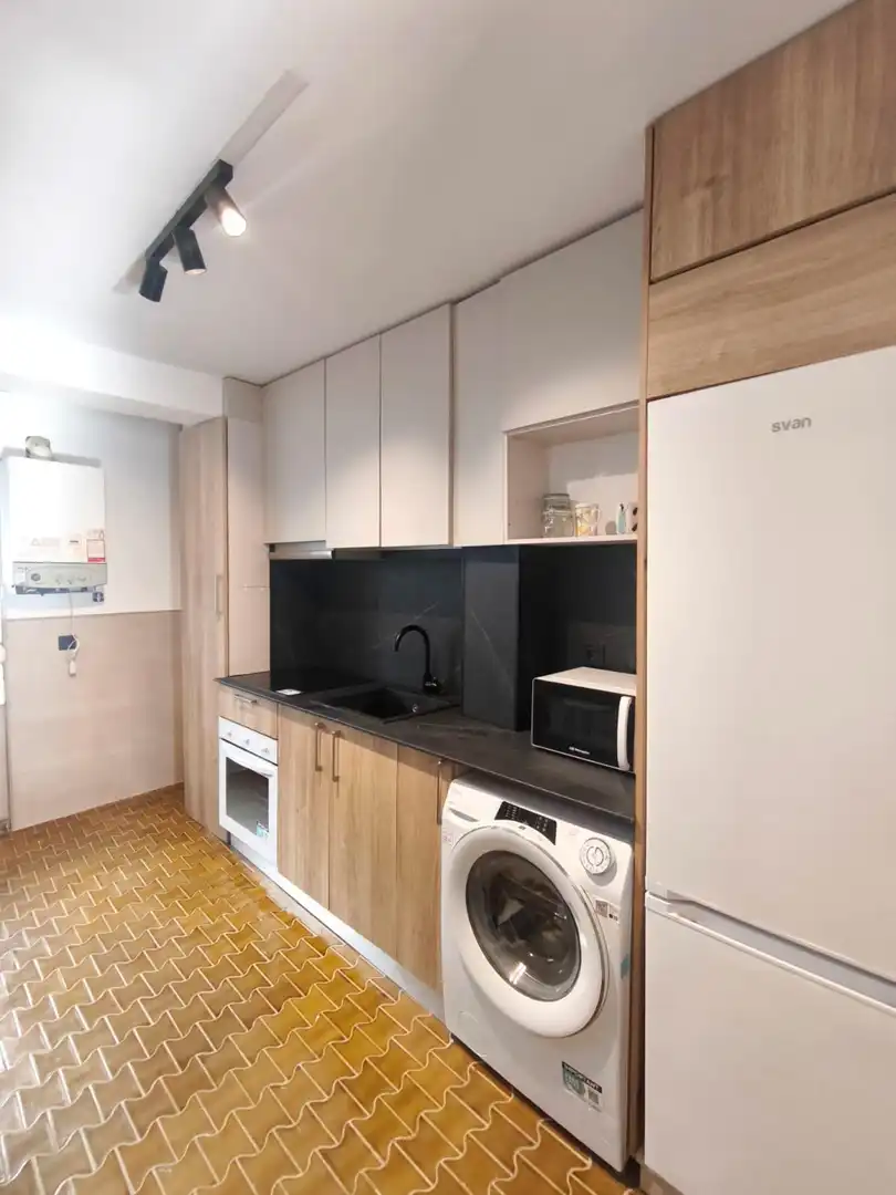 Kitchen of Flat for sale in  Logroño  with Heating and Storage room