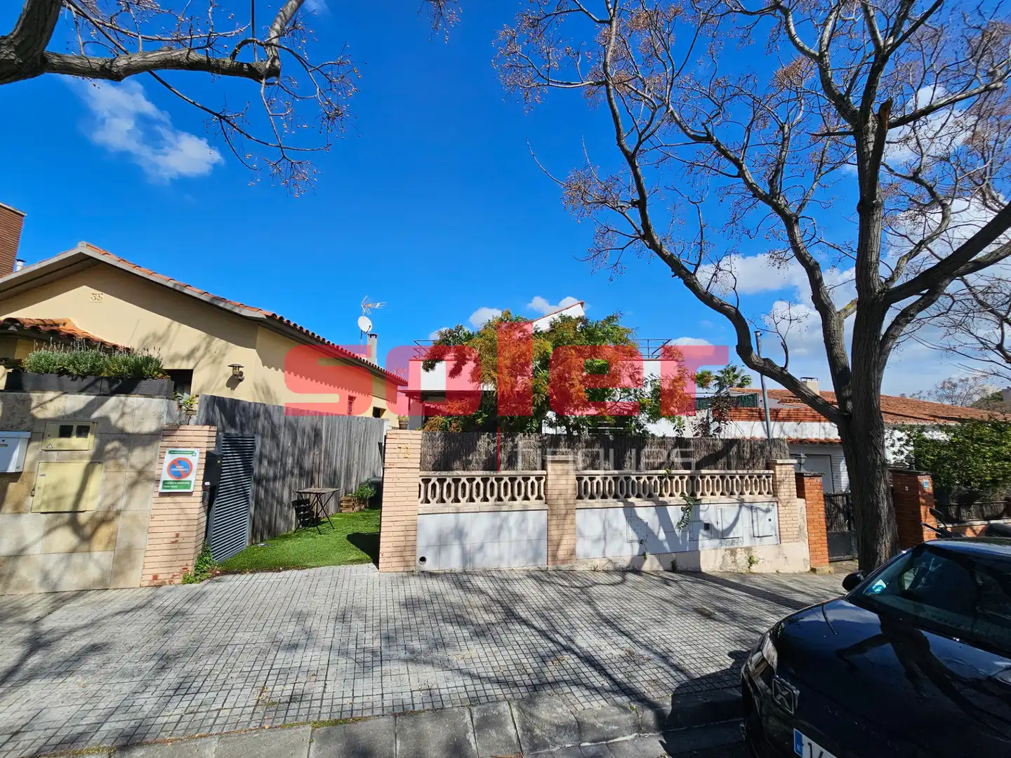 Vista exterior de Casa o chalet en venta en Sant Cugat del Vallès con Aire acondicionado, Calefacción y Jardín privado
