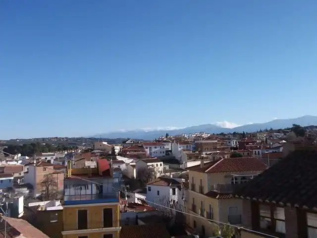 Vista exterior de Casa o xalet en venda en Guadix amb Terrassa i Rentadora