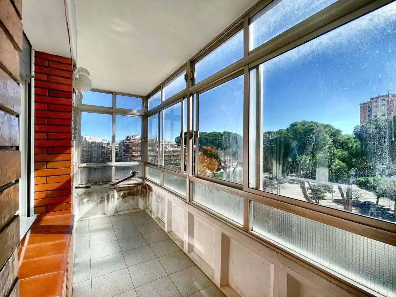 Exterior view of Flat for sale in Cerdanyola del Vallès  with Heating and Balcony