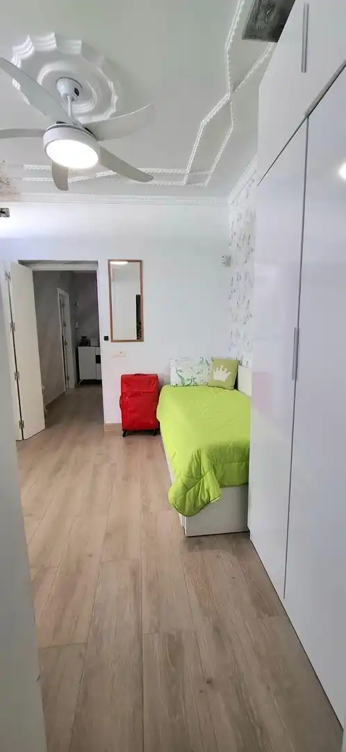 Dormitori de Casa o xalet en venda en Dos Hermanas amb Aire condicionat, Calefacció i Terrassa