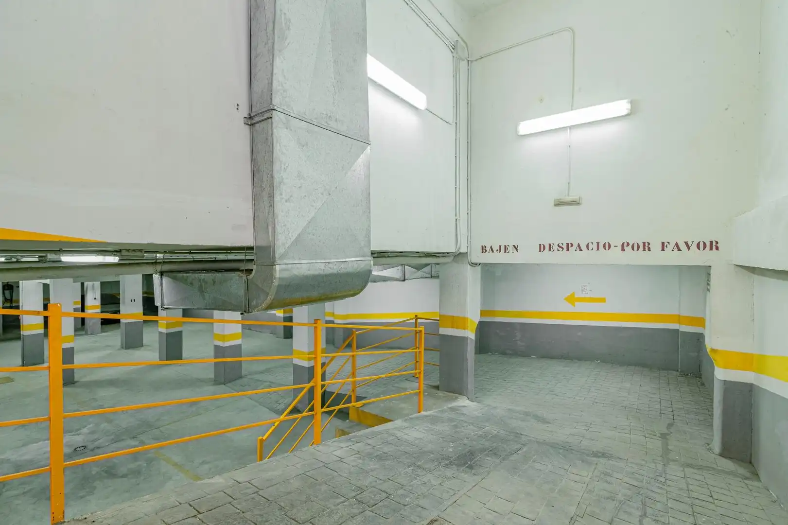 Local comercial en venta en Calle PROFESOR TERCEDOR DIAZ 4, imagen 18
