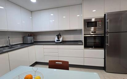 Kitchen of Flat for sale in Elche / Elx  with Air Conditioner, Terrace and Balcony