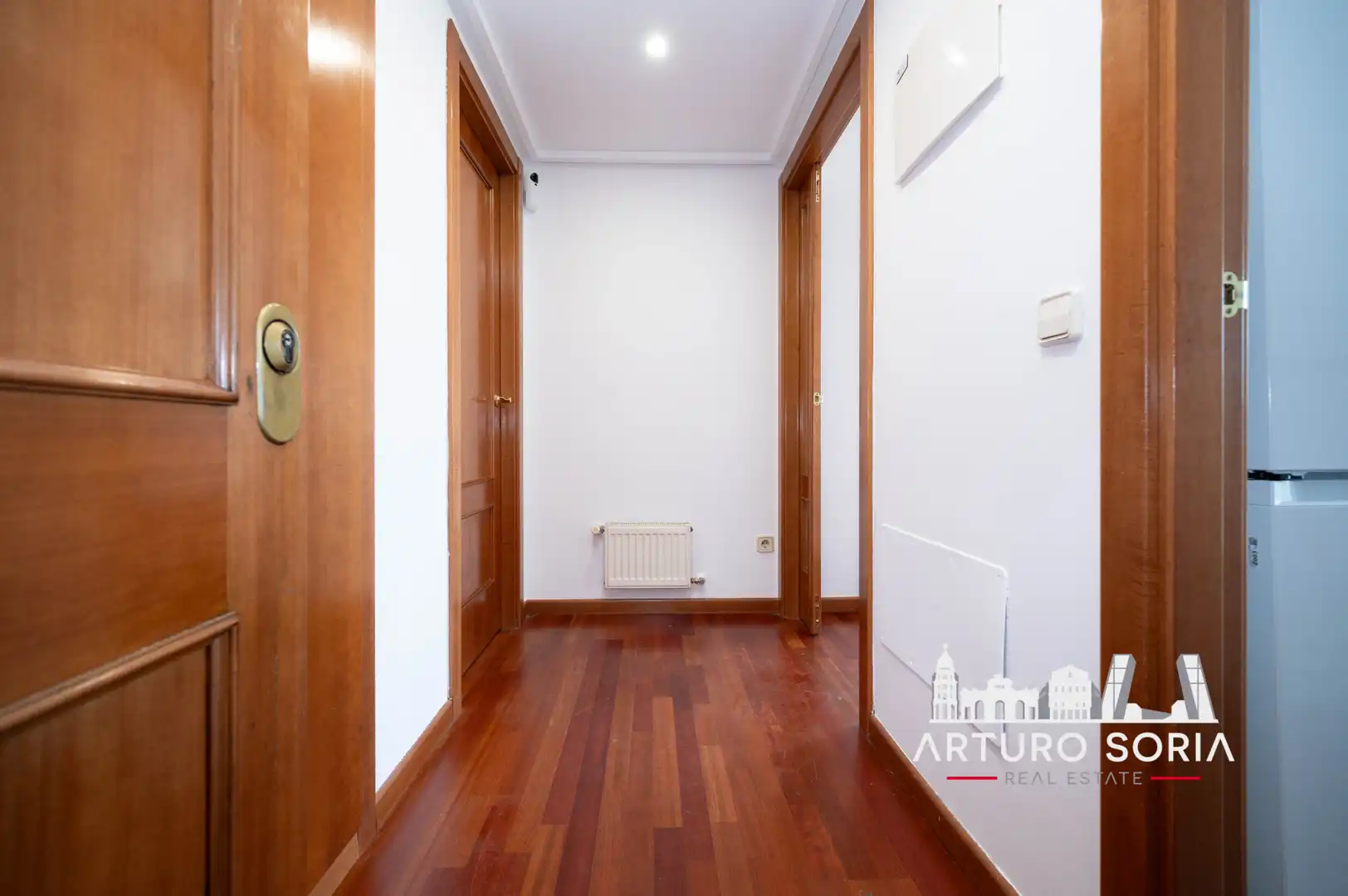 Flat for rent in Madrid  with Storage room and Community pool