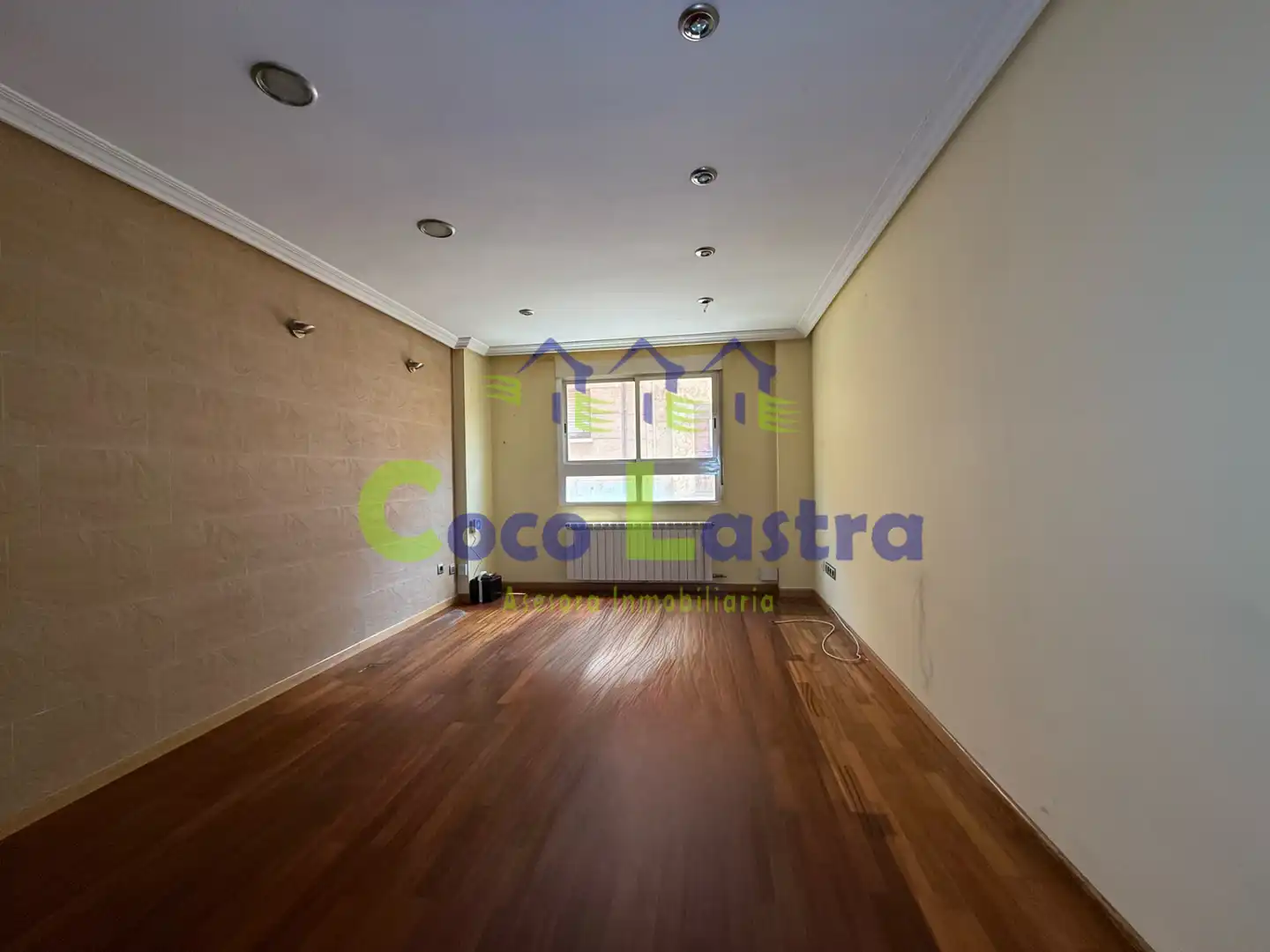 Piso en venta en Salamanca con Calefacción y Parquet