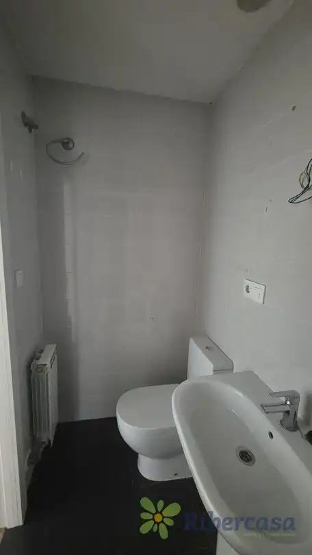 Bany de Casa o xalet en venda en Tudela amb Aire condicionat, Calefacció i Traster