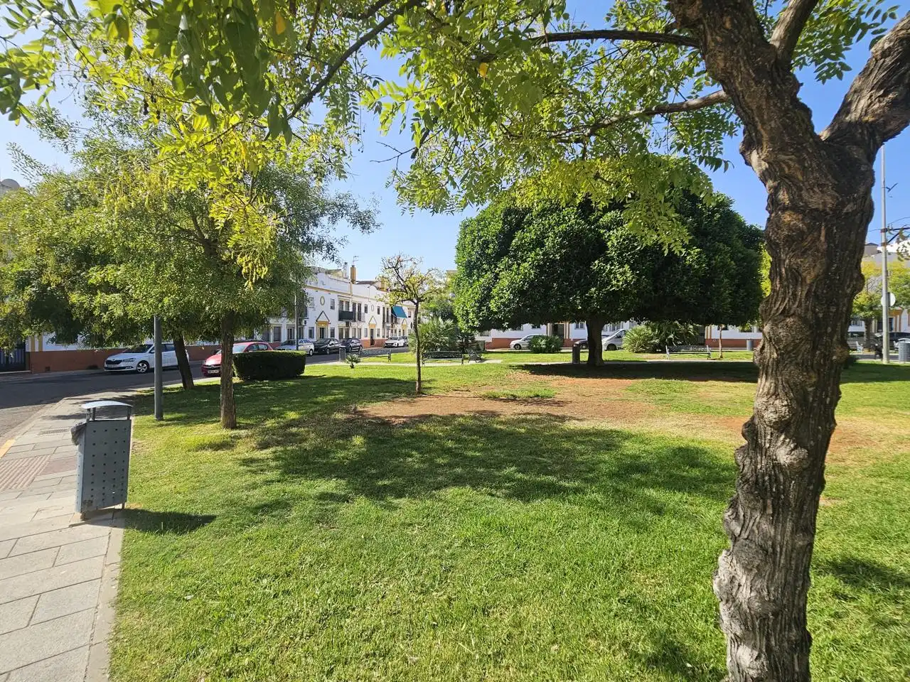 Vista exterior de Pis en venda en Alcalá de Guadaira amb Aire condicionat, Terrassa i Balcó