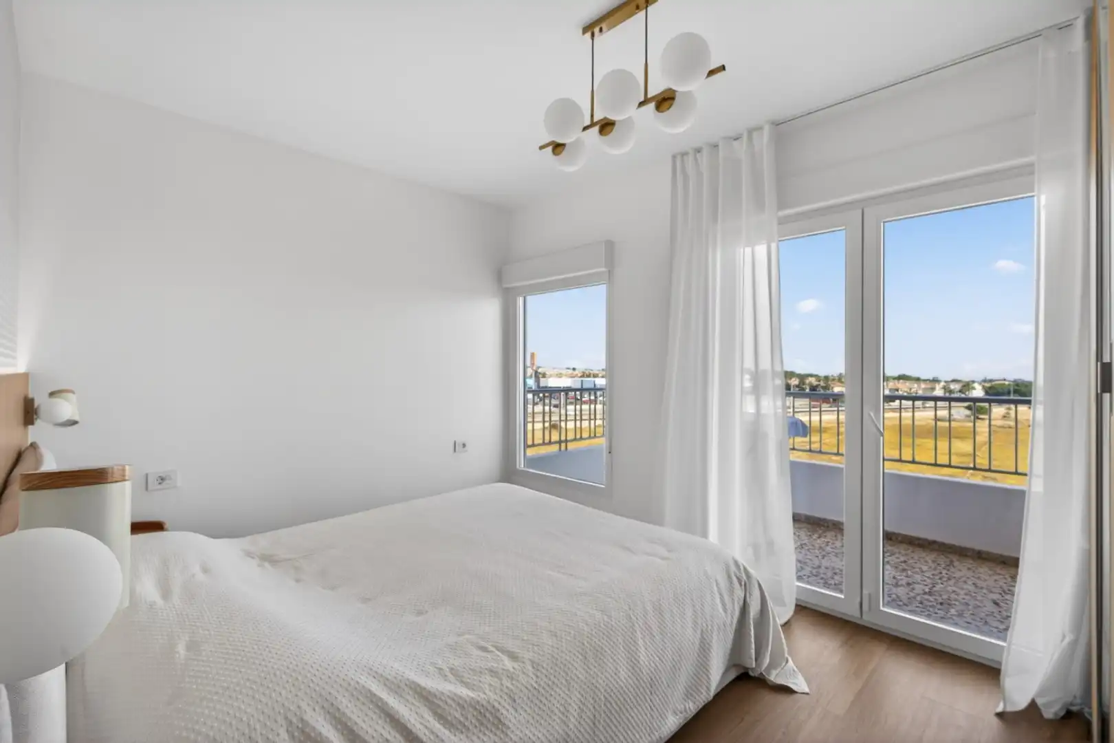 Penthouse with terrace for sale in Punta Prima, imagen 14