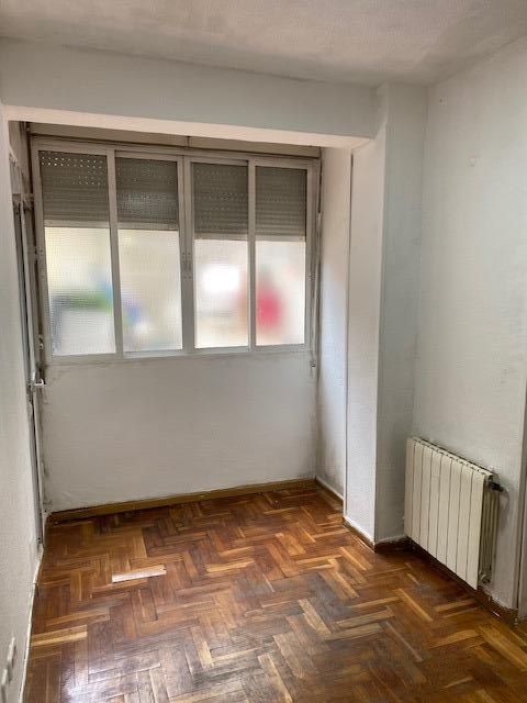 Bedroom of Flat for sale in  Madrid Capital  with Heating, Parquet flooring and Terrace
