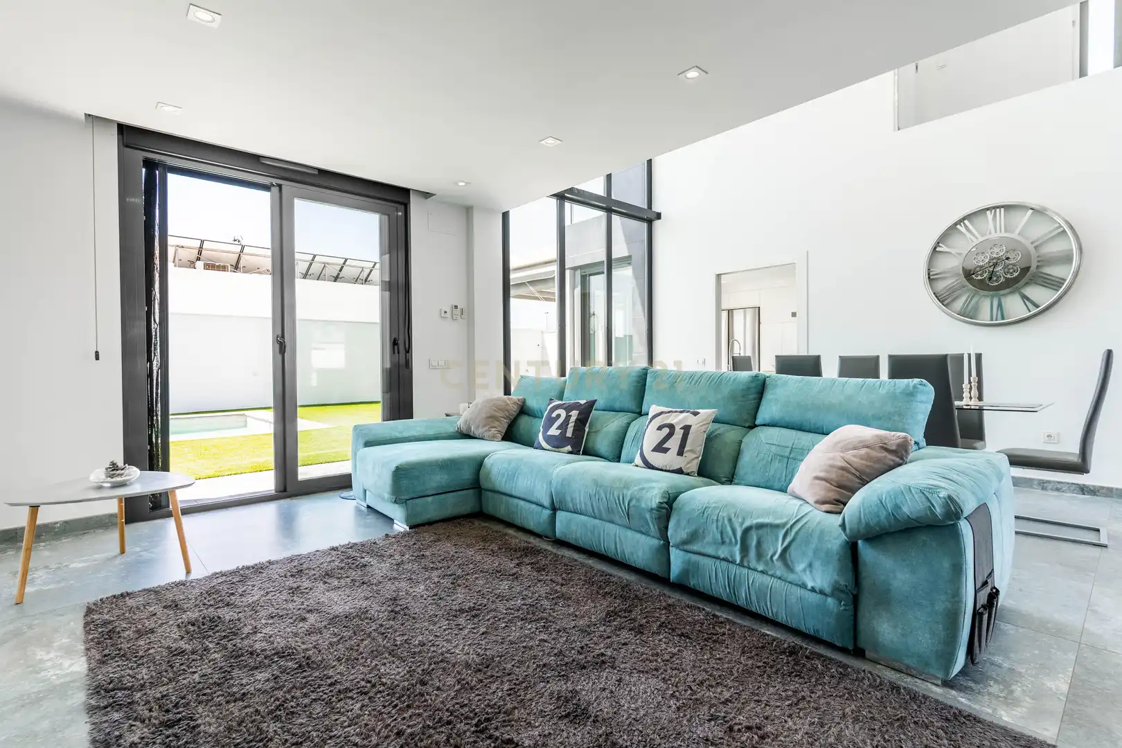 Sala d'estar de Casa o xalet en venda en El Ejido amb Aire condicionat, Jardí privat i Traster
