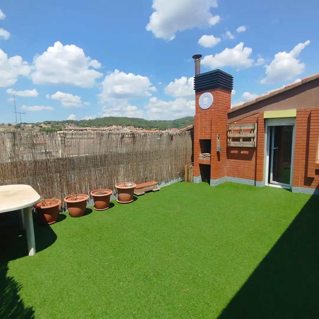 Terraza de Ático de alquiler en Navàs con Calefacción y TV