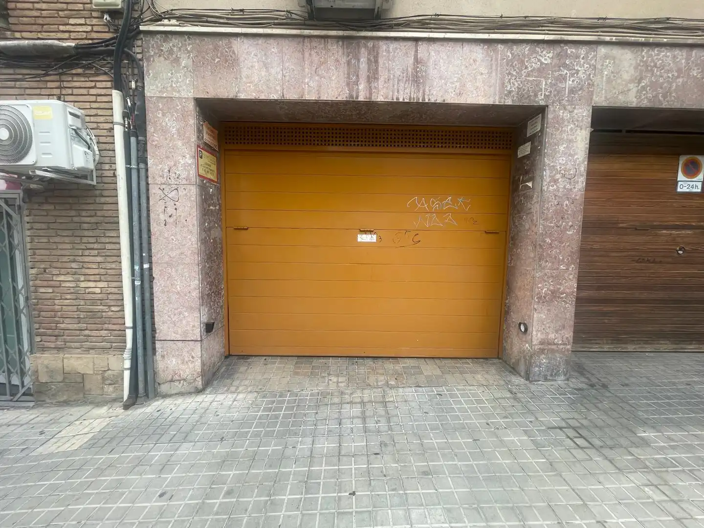 Einzelparkplatz zum Verkauf in Carrer de l'Escultor Llimona 4, imagen 6