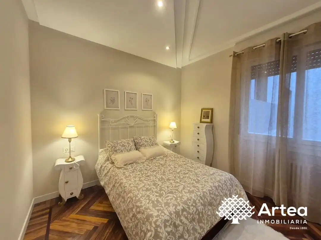 Habitación de Piso de alquiler en Bilbao  con Calefacción, Jardín privado y Horno