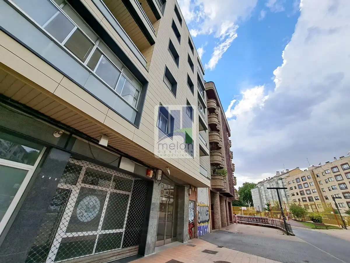 Vista exterior de Pis en venda en Burgos amb Traster