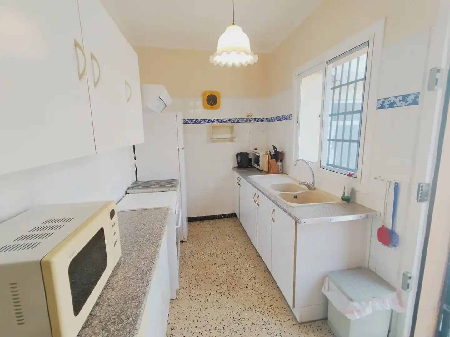 Cuina de Casa o xalet en venda en Alcanar amb Aire condicionat, Jardí privat i Terrassa
