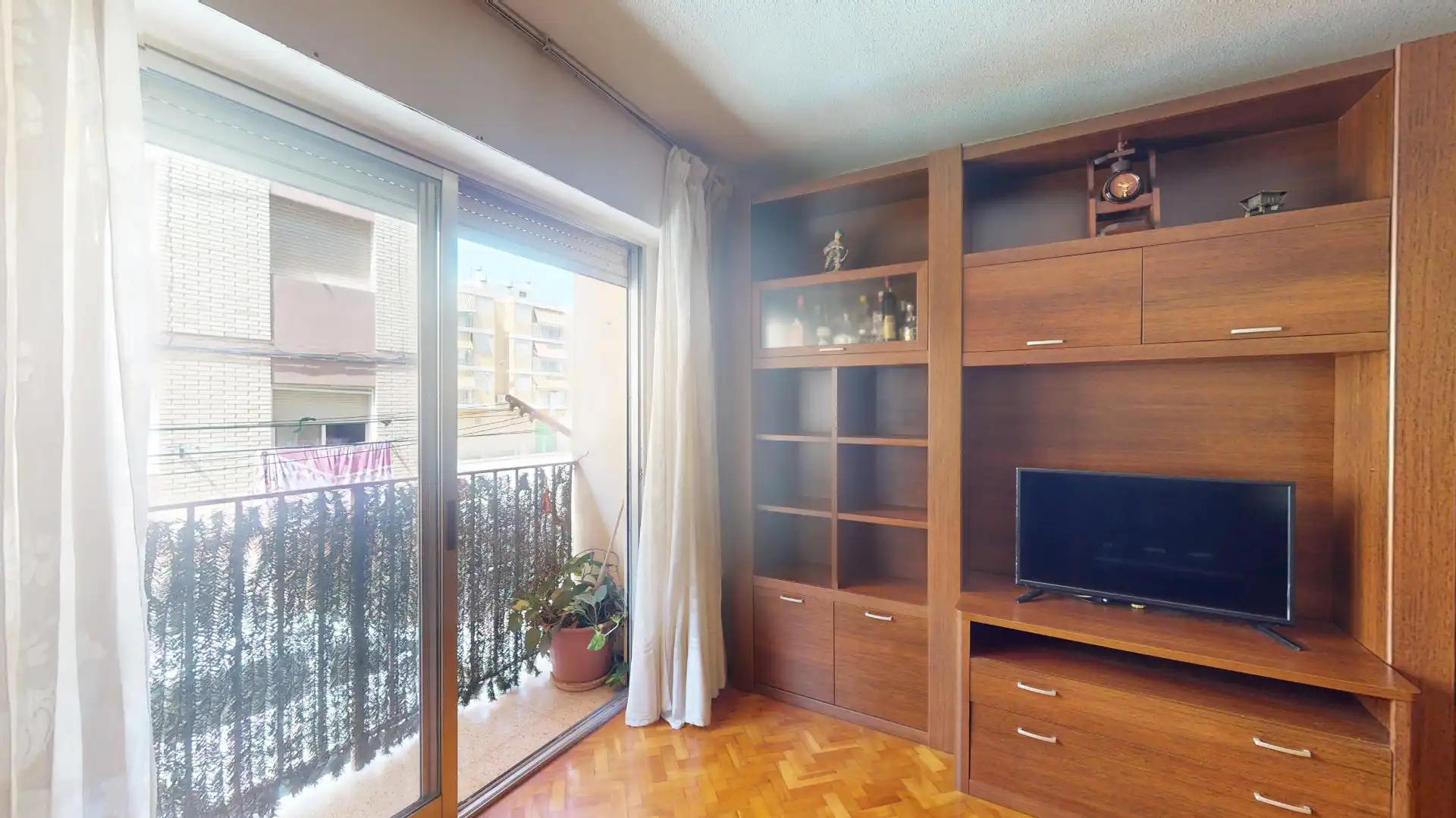 Living room of Flat for sale in Villajoyosa / La Vila Joiosa  with Air Conditioner, Furnished and Balcony