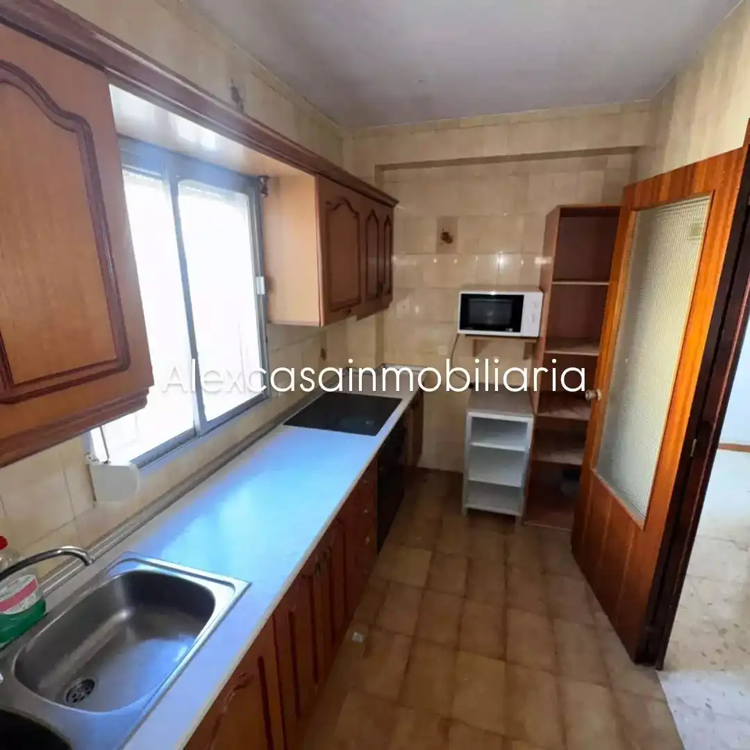 Cocina de Casa o chalet en venta en Cabra con Jardín privado y Terraza
