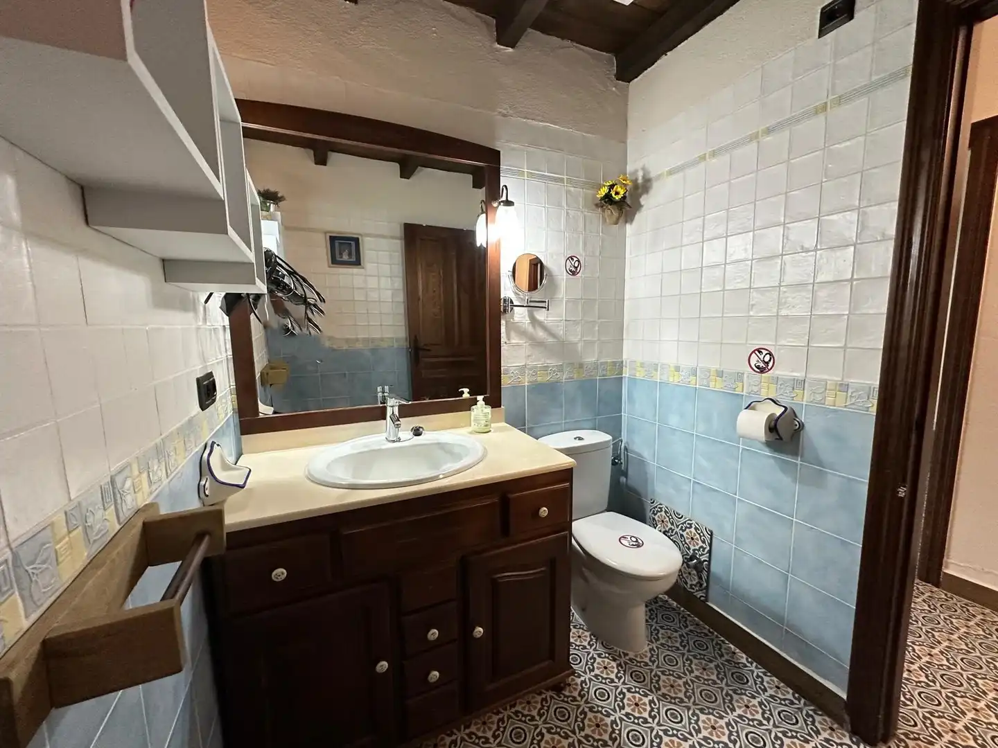 Baño de Casa o chalet en venta en Montearagón con Aire acondicionado, Calefacción y Jardín privado
