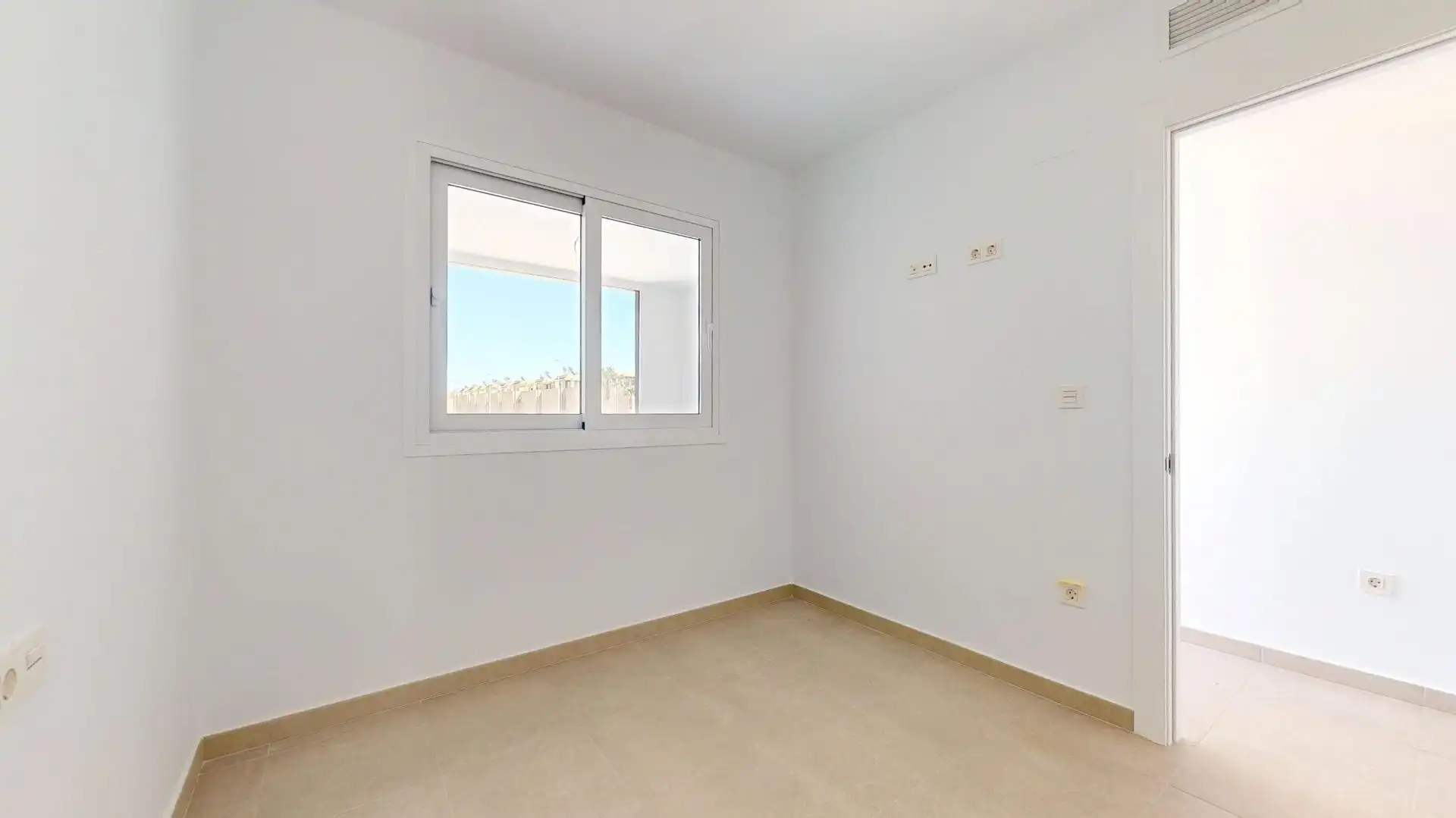Bungalow amb piscina en venda a Calle de Chipre, imagen 20
