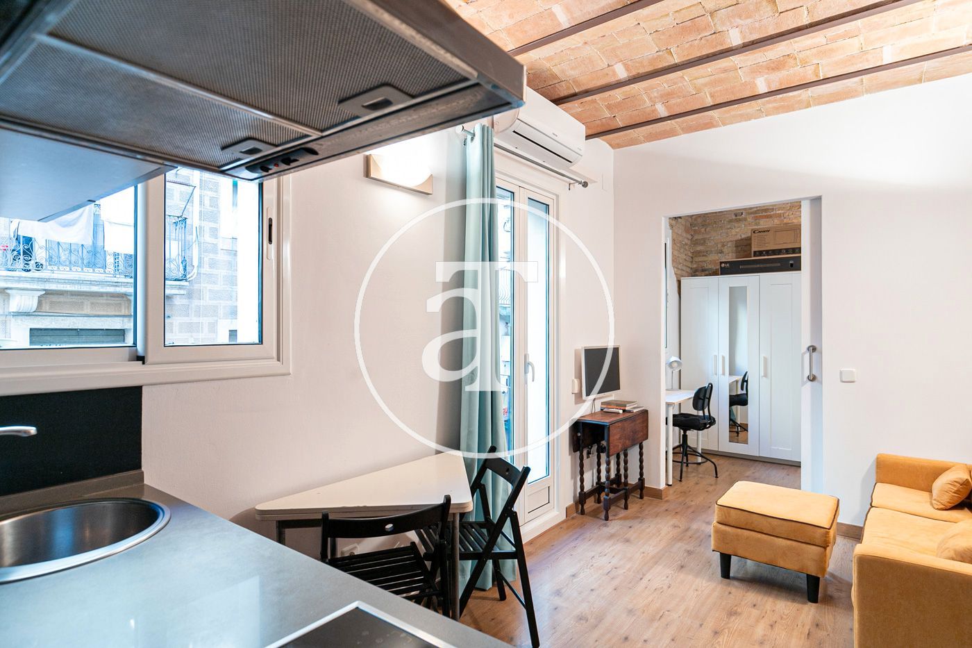 Pis de lloguer a Carrer del Doctor Giné i Partagàs, La Barceloneta