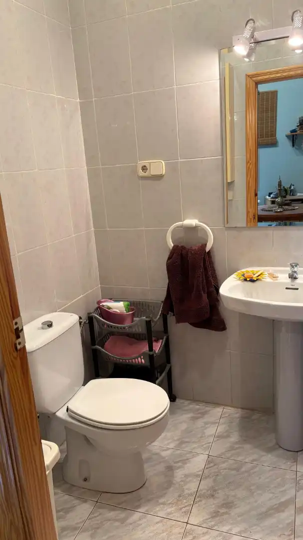 Baño de Casa o chalet en venta en Motilla del Palancar con Aire acondicionado, Calefacción y Parquet