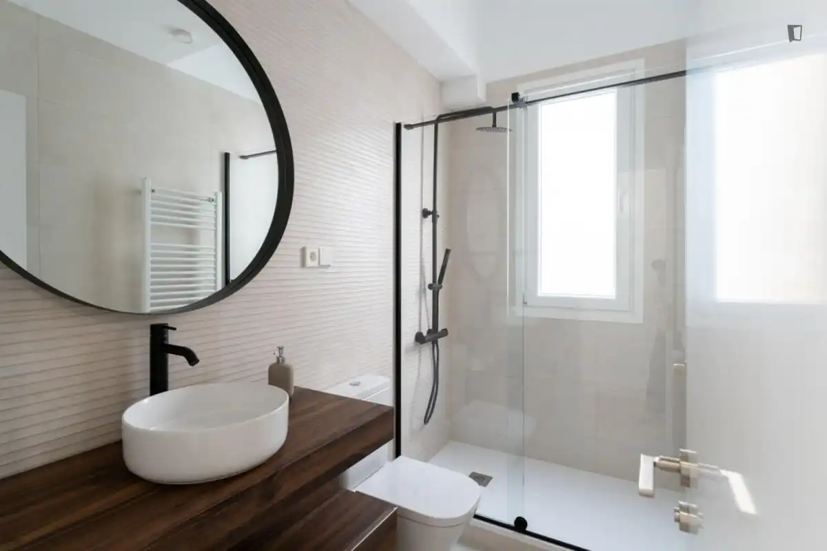 Baño de Apartamento de alquiler en Tetuán