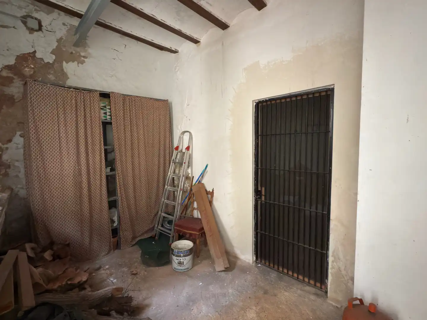 Casa adosada en venda en Serra