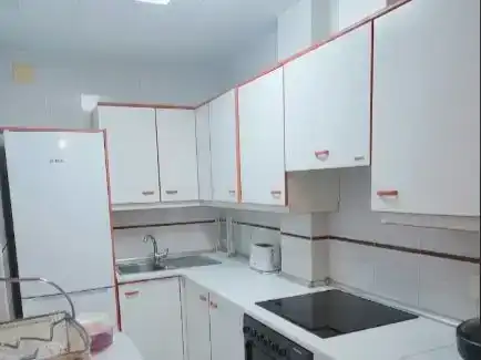Cuina de Pis en venda en Peñíscola / Peníscola amb Jardí privat, Traster i Piscina