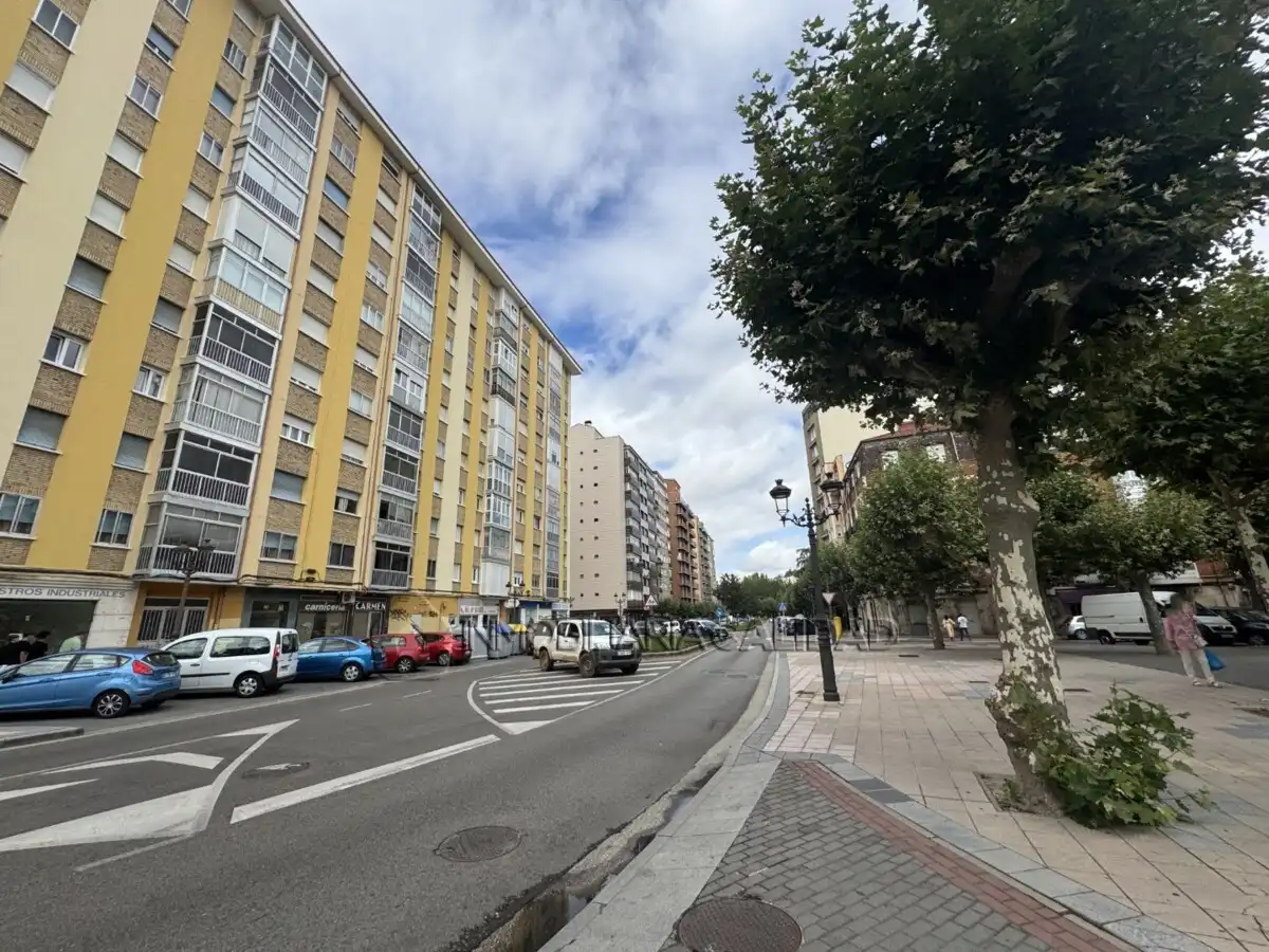 Wohnung mit Aufzug zur Miete in Zona Sur - Barrio Cortes, imagen 7