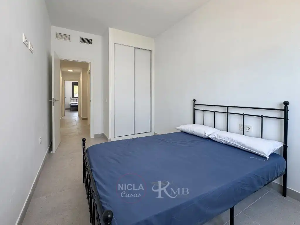 Habitación de Apartamento en venta en Garrucha con Aire acondicionado, Terraza y Amueblado