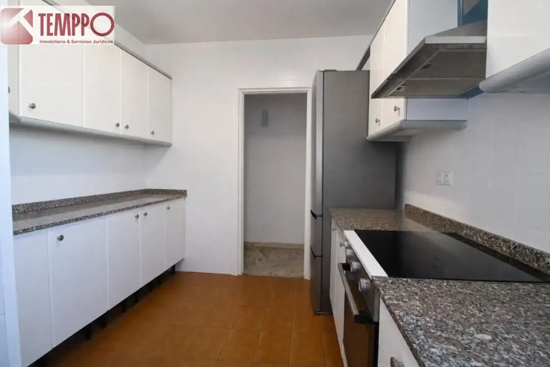 Kitchen of Flat for sale in El Vendrell  with Heating and Balcony