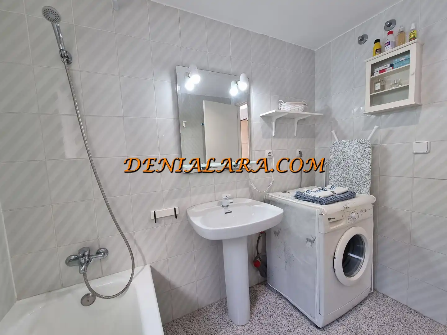 Bany de Apartament en venda en Benitachell / El Poble Nou de Benitatxell amb Aire condicionat, Balcó i Internet